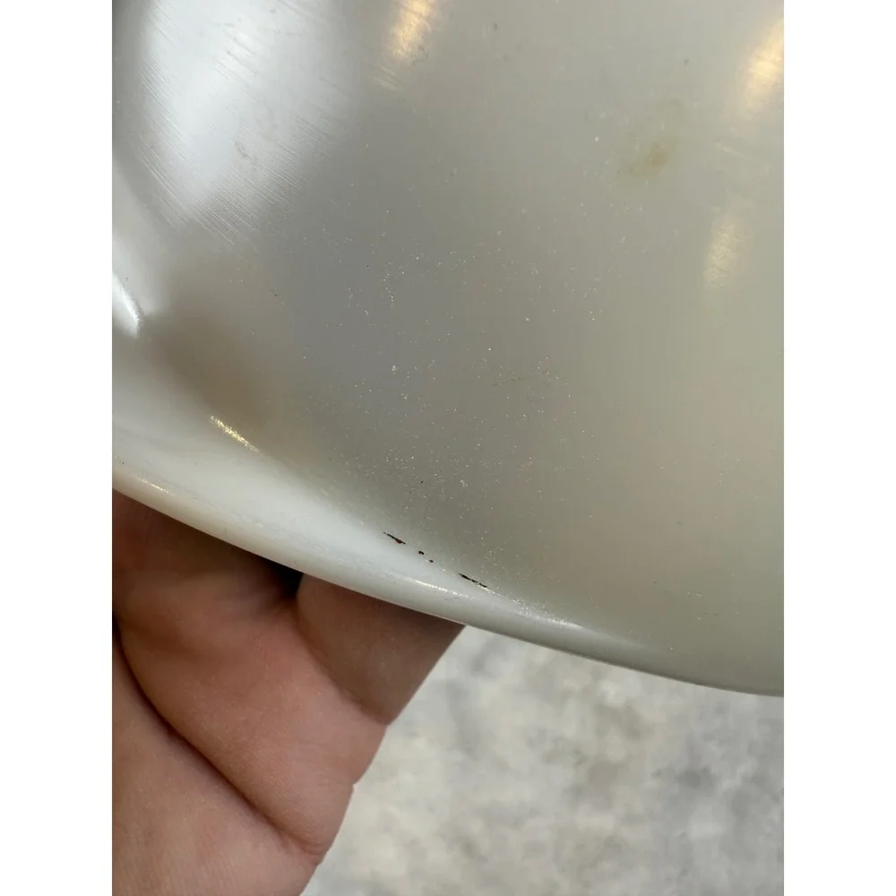 Vintage Pyrex 022‎ White Milk Glass 1 Quart Round Casserole Dish Tab Handles